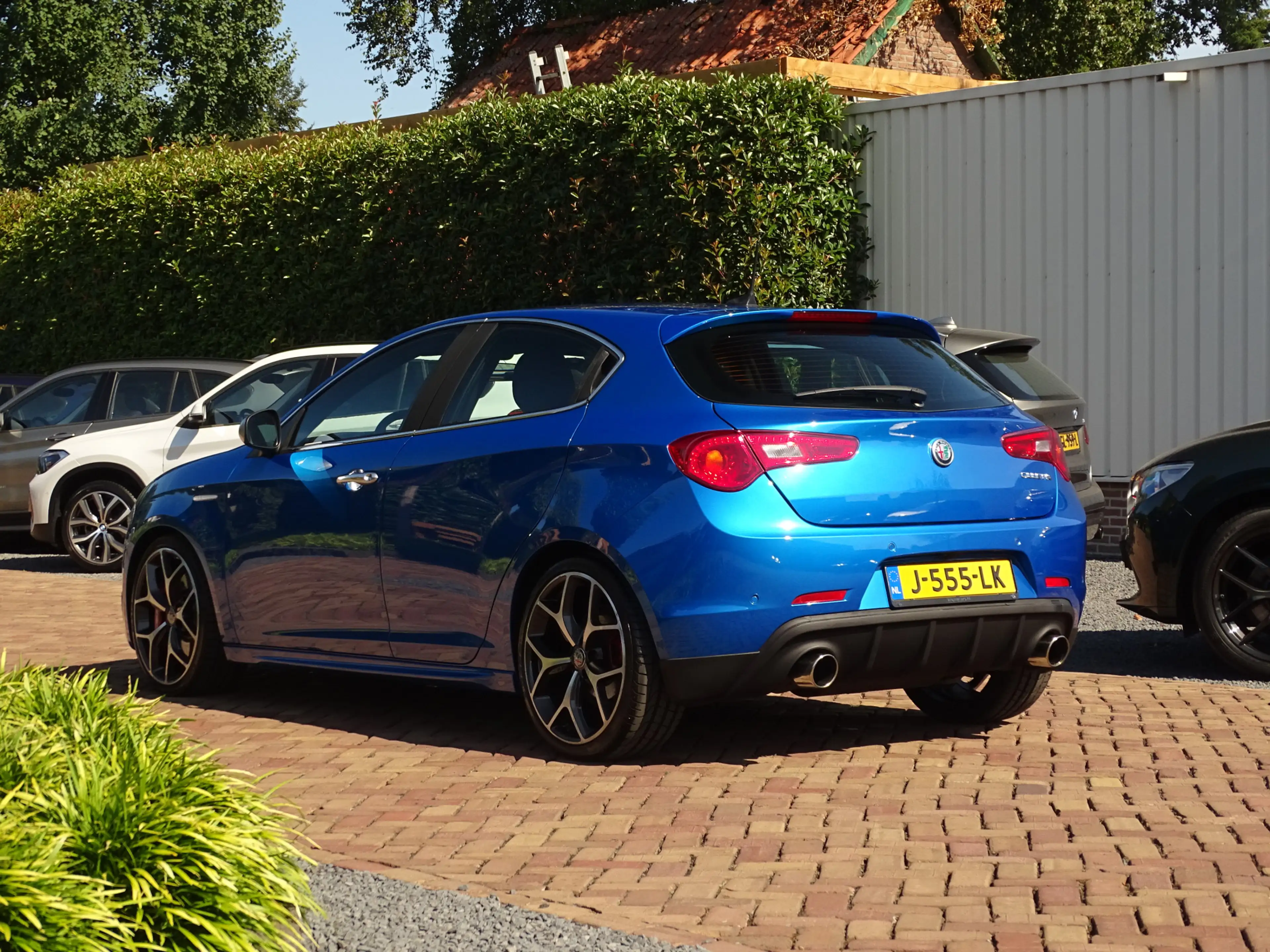 Alfa Romeo Giulietta 1.4 MultiAir 150PK Sport | Misano Blue | 19 inch | — photo 16