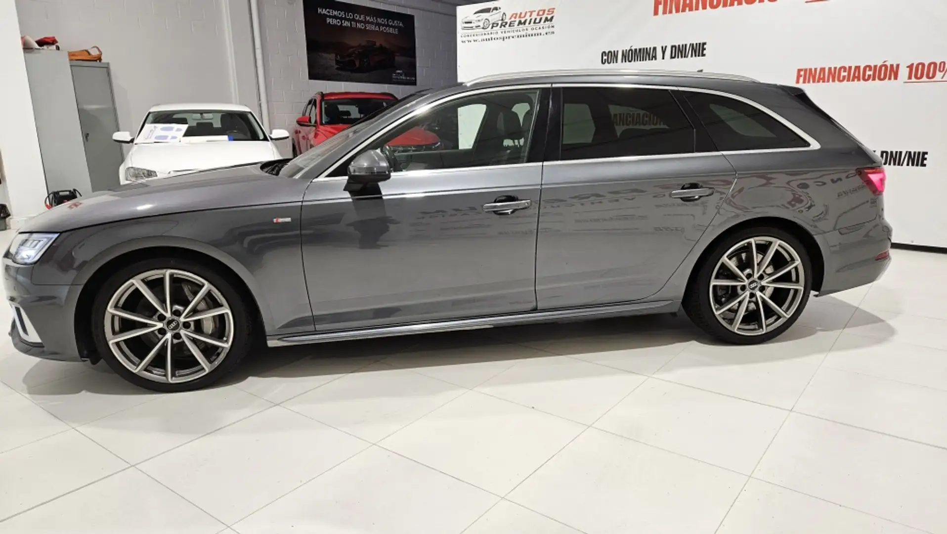 Audi A4 Avant 50 TDI quattro Advanced tiptronic 210kW Grau - 2