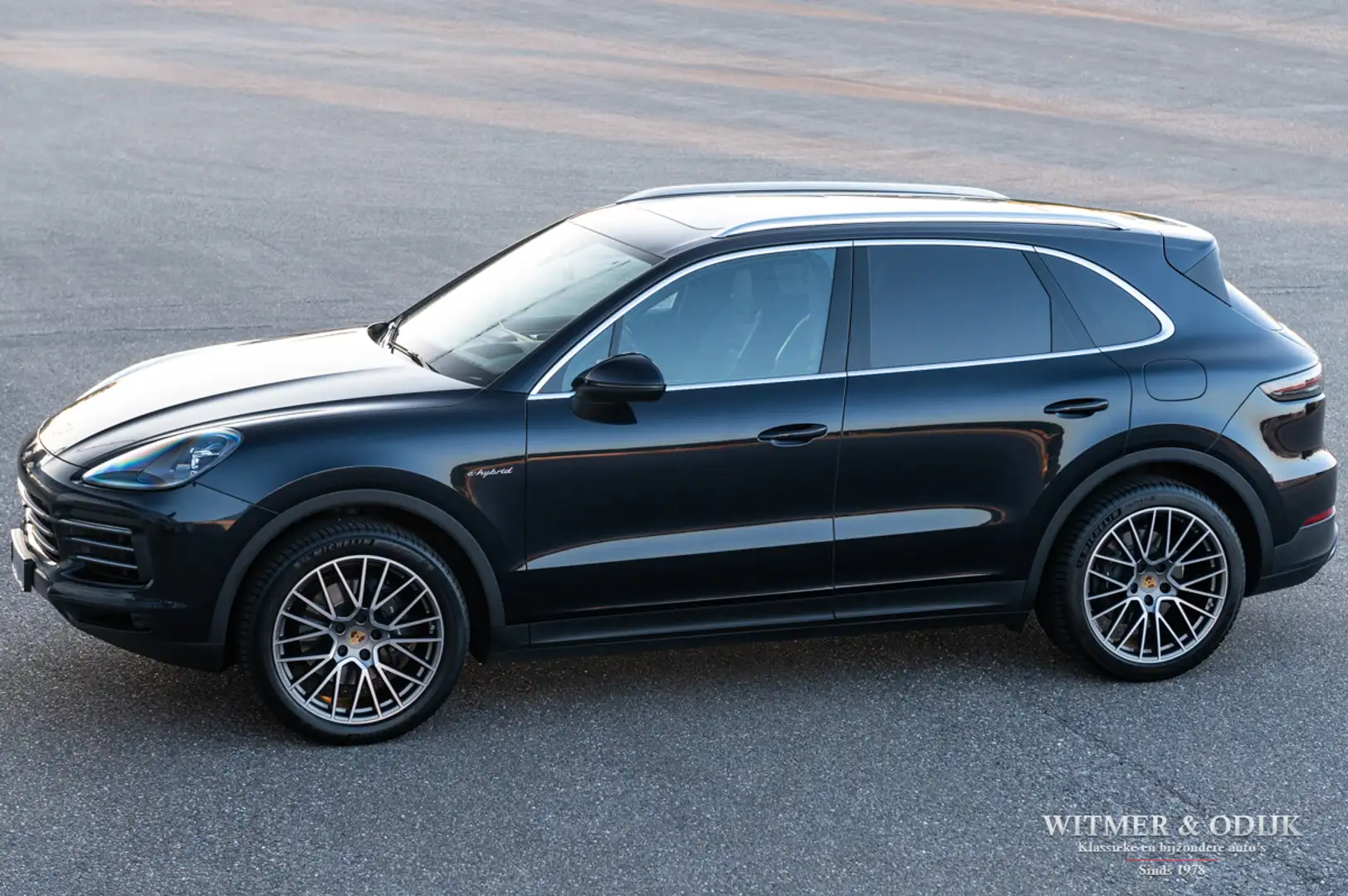 Porsche Cayenne 3.0 E-Hybrid 1e eig, NLD-auto, full options Blauw - 1