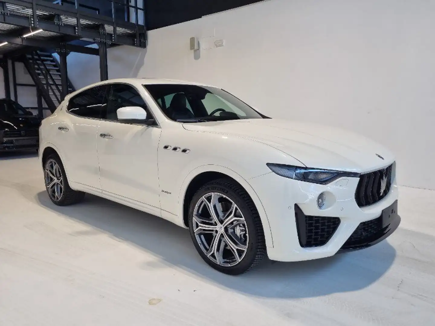 Maserati Levante Levante V6 430 CV S AWD Gransport Bianco - 1