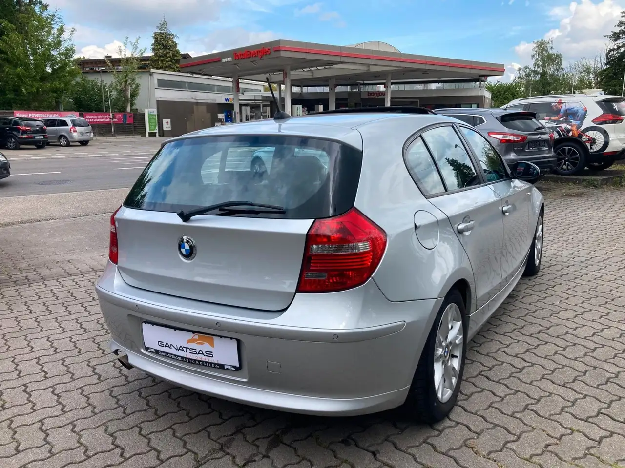 Das Auto