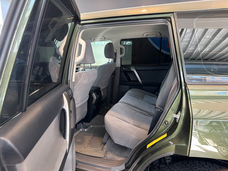 Toyota Land Cruiser Basis — photo 12