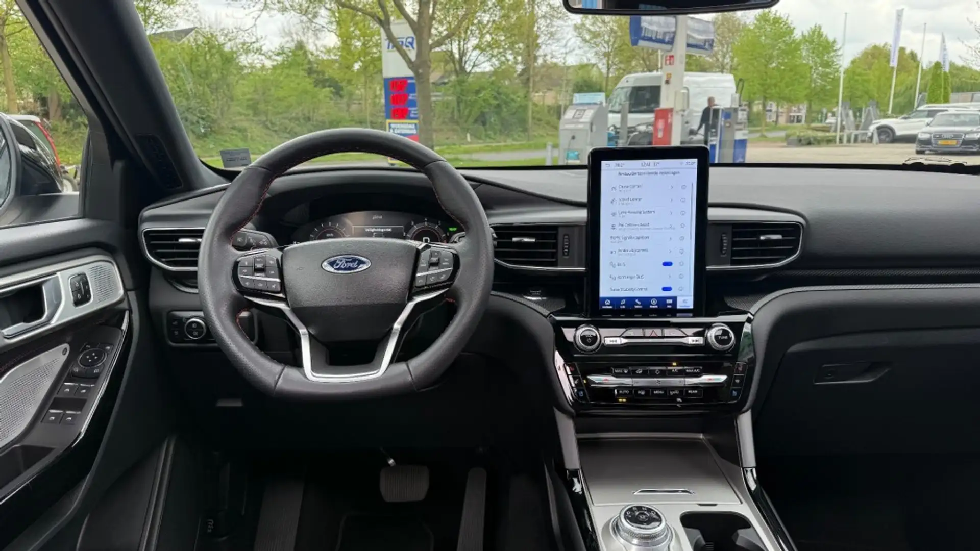 Ford Explorer 3.0 V6 EB PHEV ST-LINE / 4J FORD GARANTIE / TREKHA Білий - 2