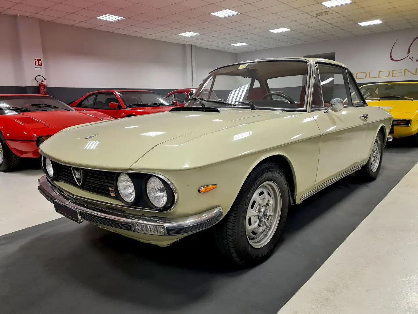 Lancia Fulvia Beżowy - 2