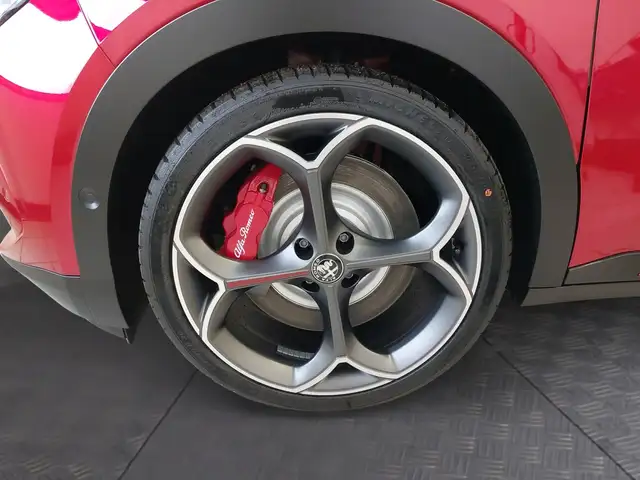 Alfa Romeo Junior VELOCE Elettrica 280 BEV Ansicht 13