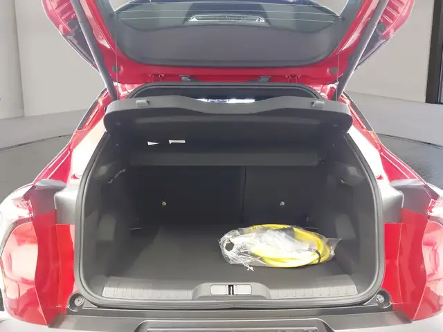 Alfa Romeo Junior VELOCE Elettrica 280 BEV Ansicht 11