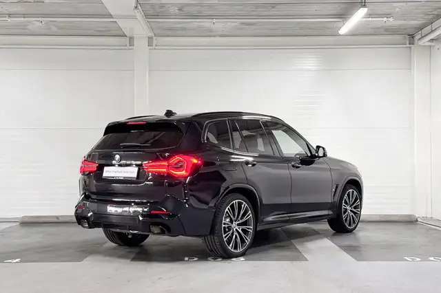 BMW X3 view 6