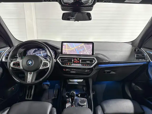 BMW X3 view 11