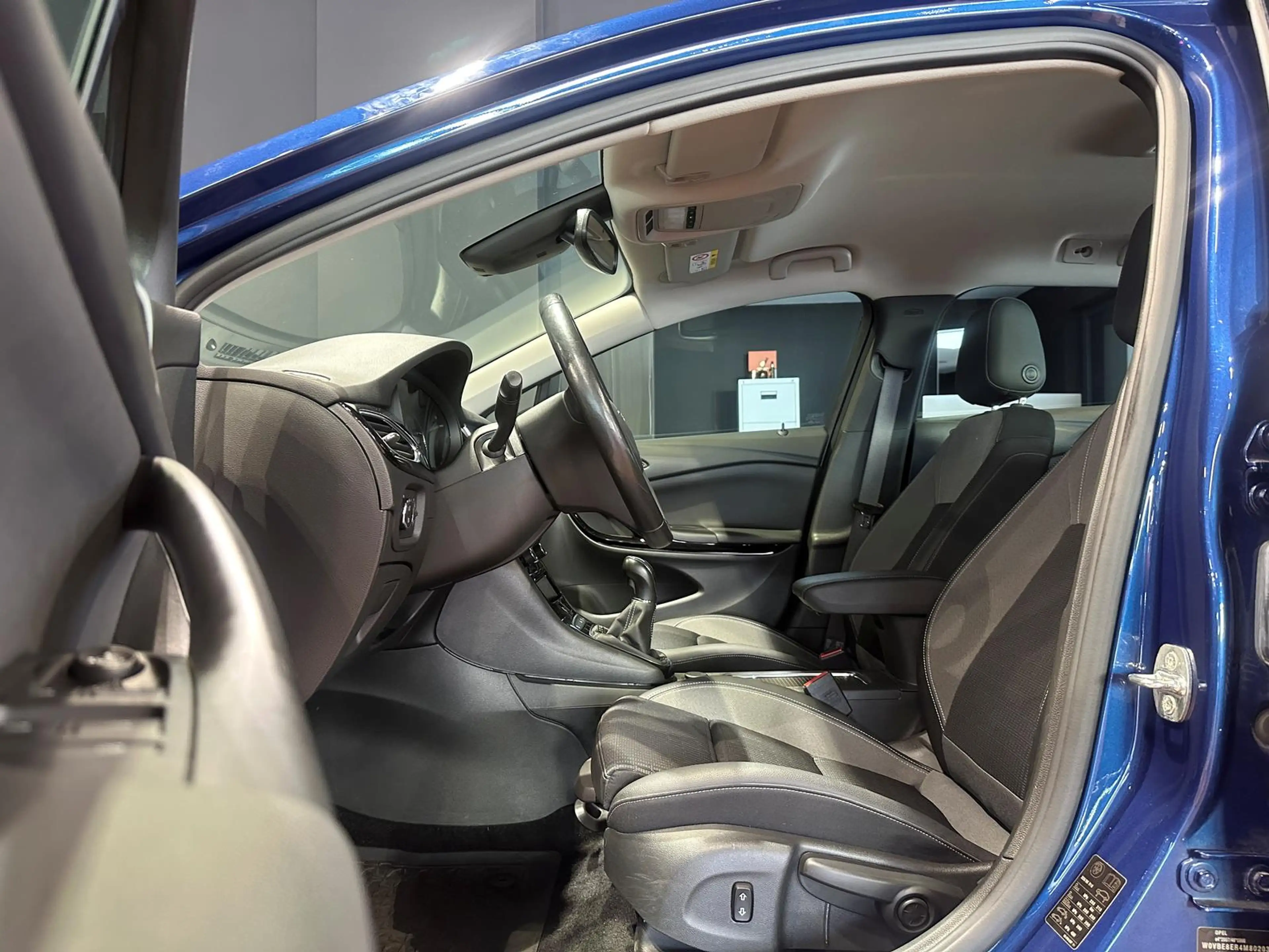 Opel Astra ST ELEGANCE LEDER NAVI KAMERA WINTER-PAKET LED CRU — photo 11
