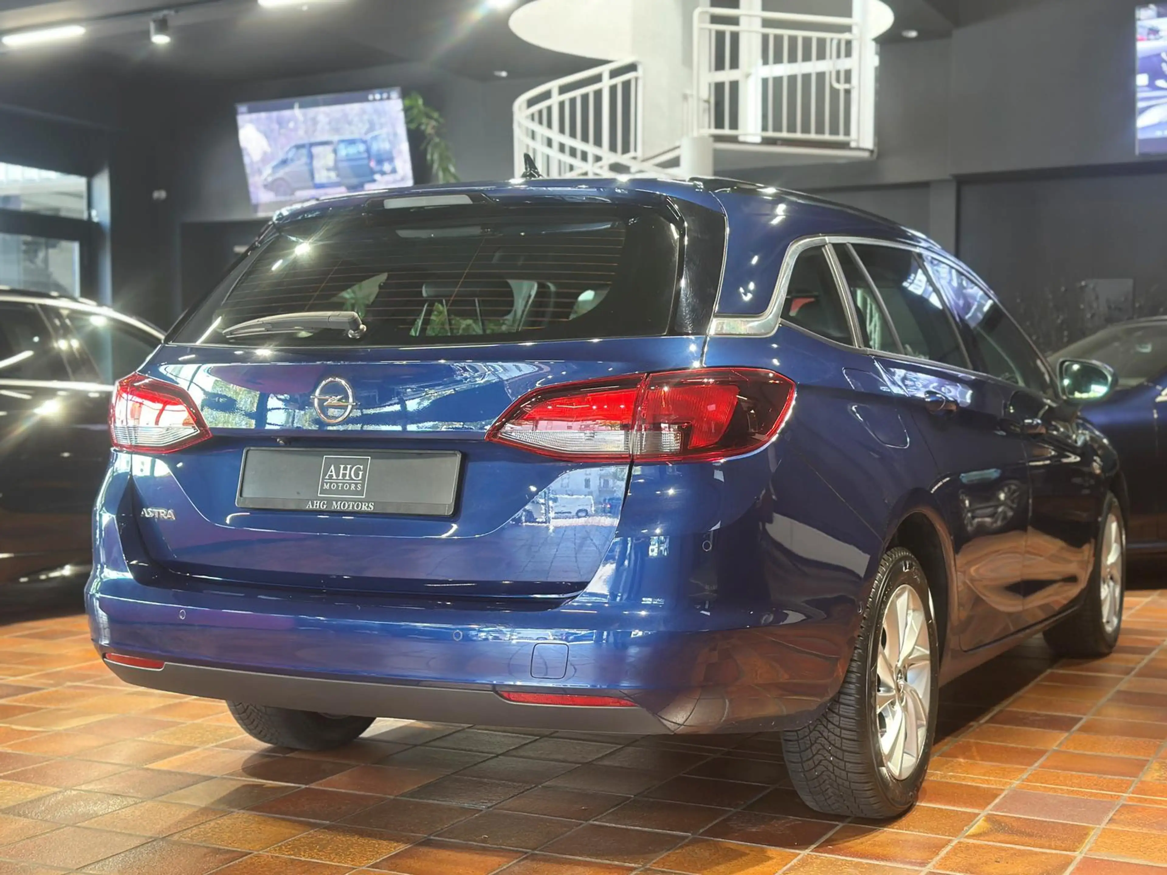 Opel Astra ST ELEGANCE LEDER NAVI KAMERA WINTER-PAKET LED CRU — photo 6
