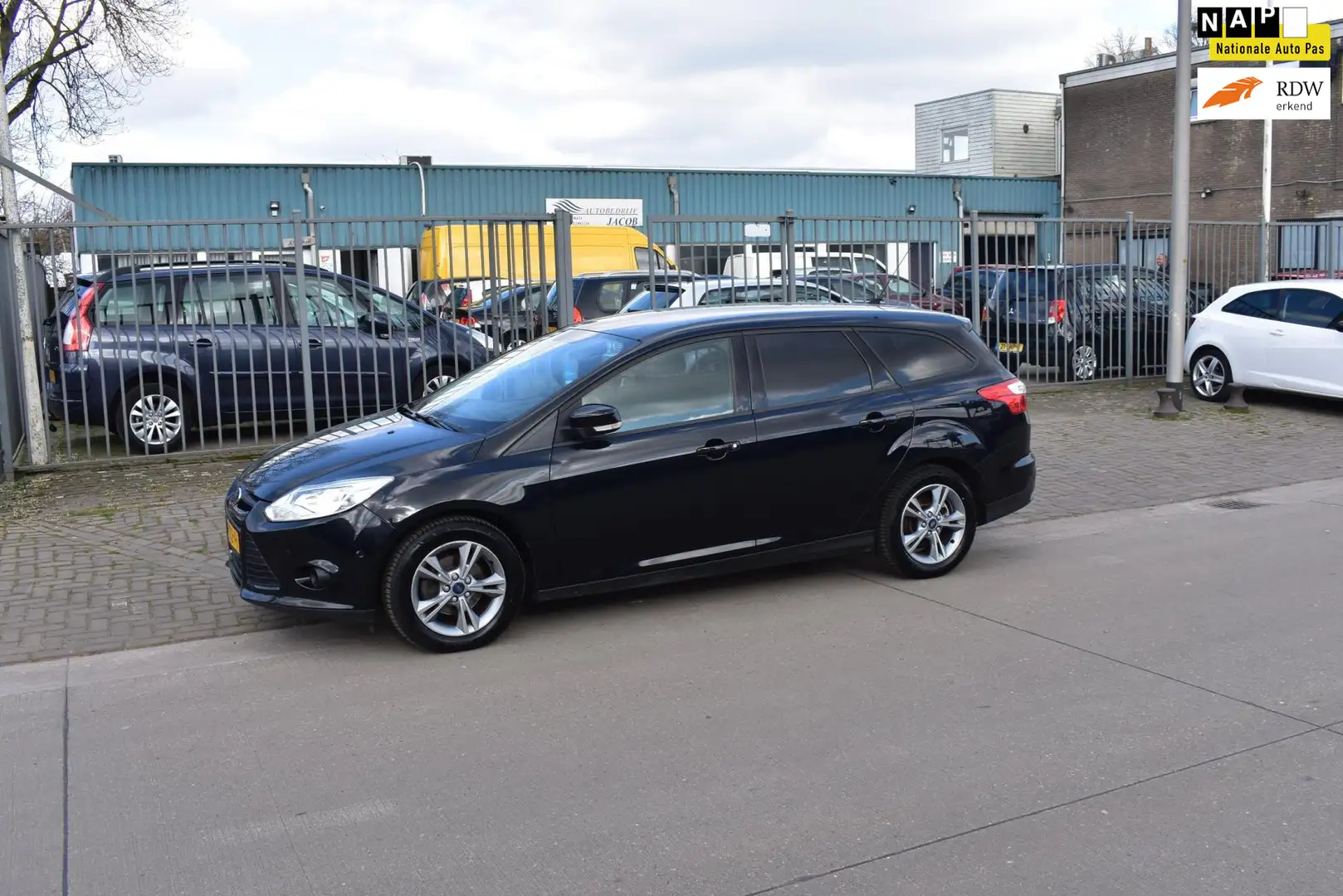 Ford Focus Wagon 1.0 EcoBoost Titanium Negro - 1