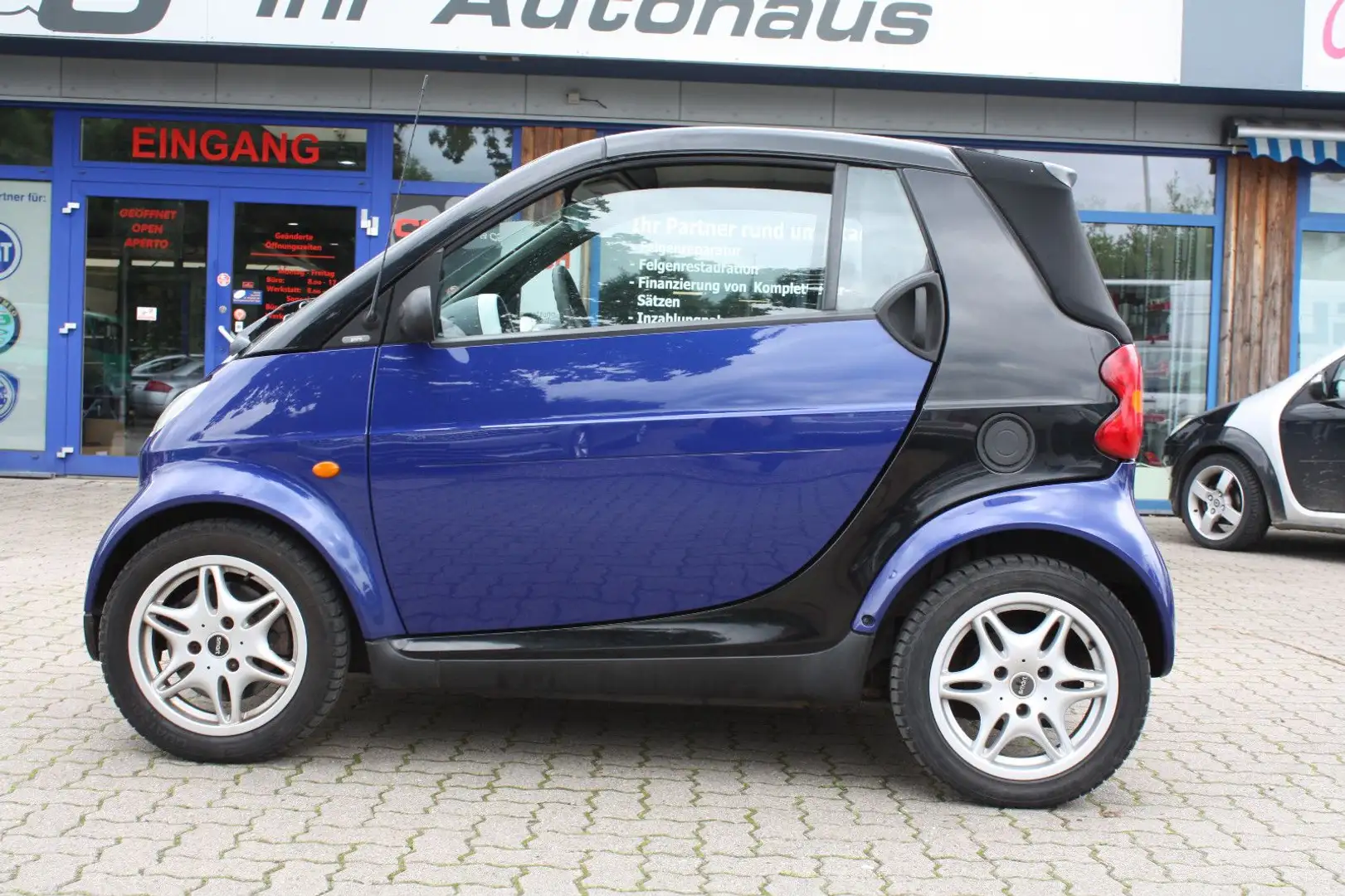 smart forTwo smart & passion Blau - 2