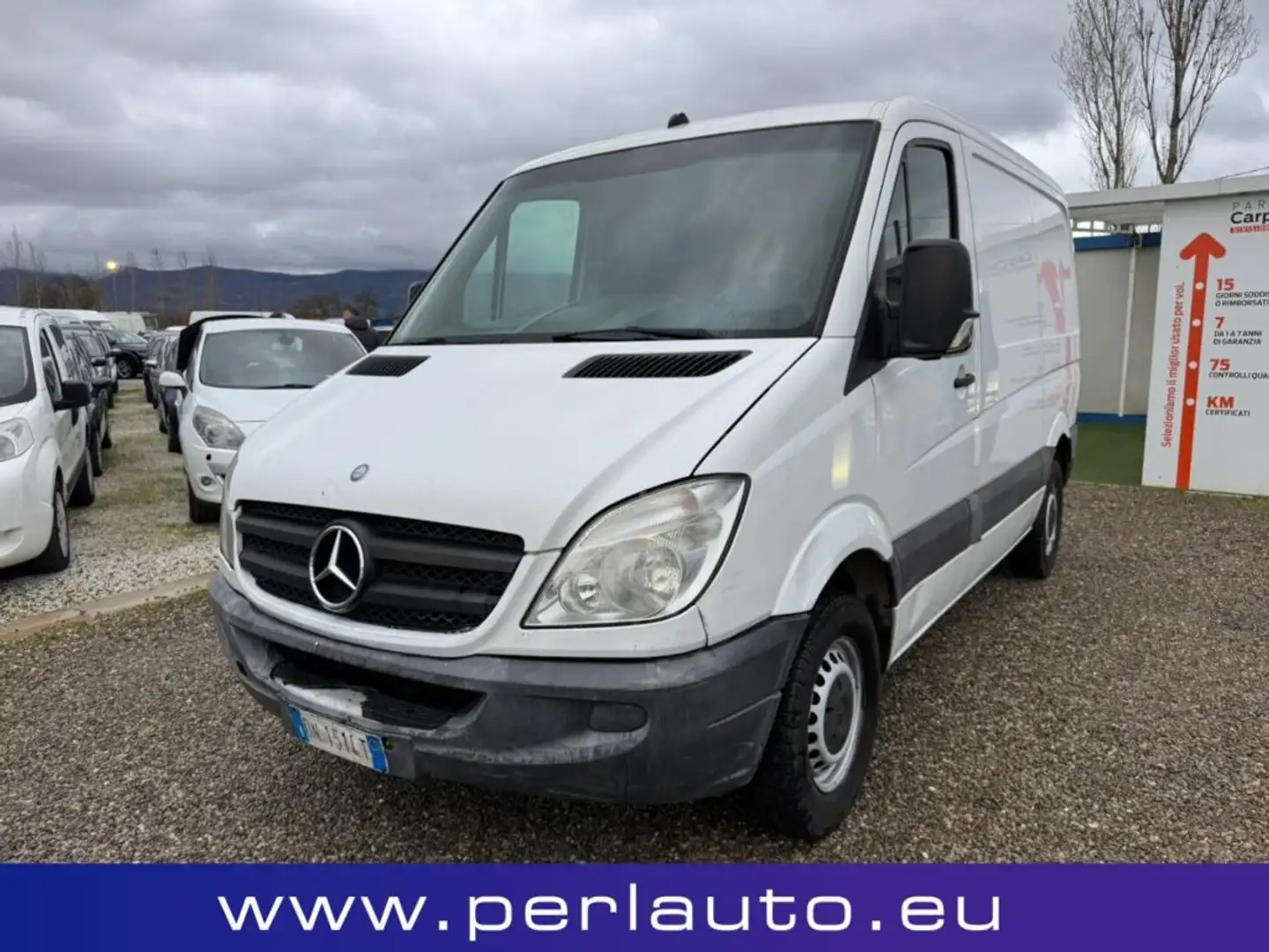 Mercedes-Benz Sprinter F37/30 211 CDI TN Furgone Alb - 1