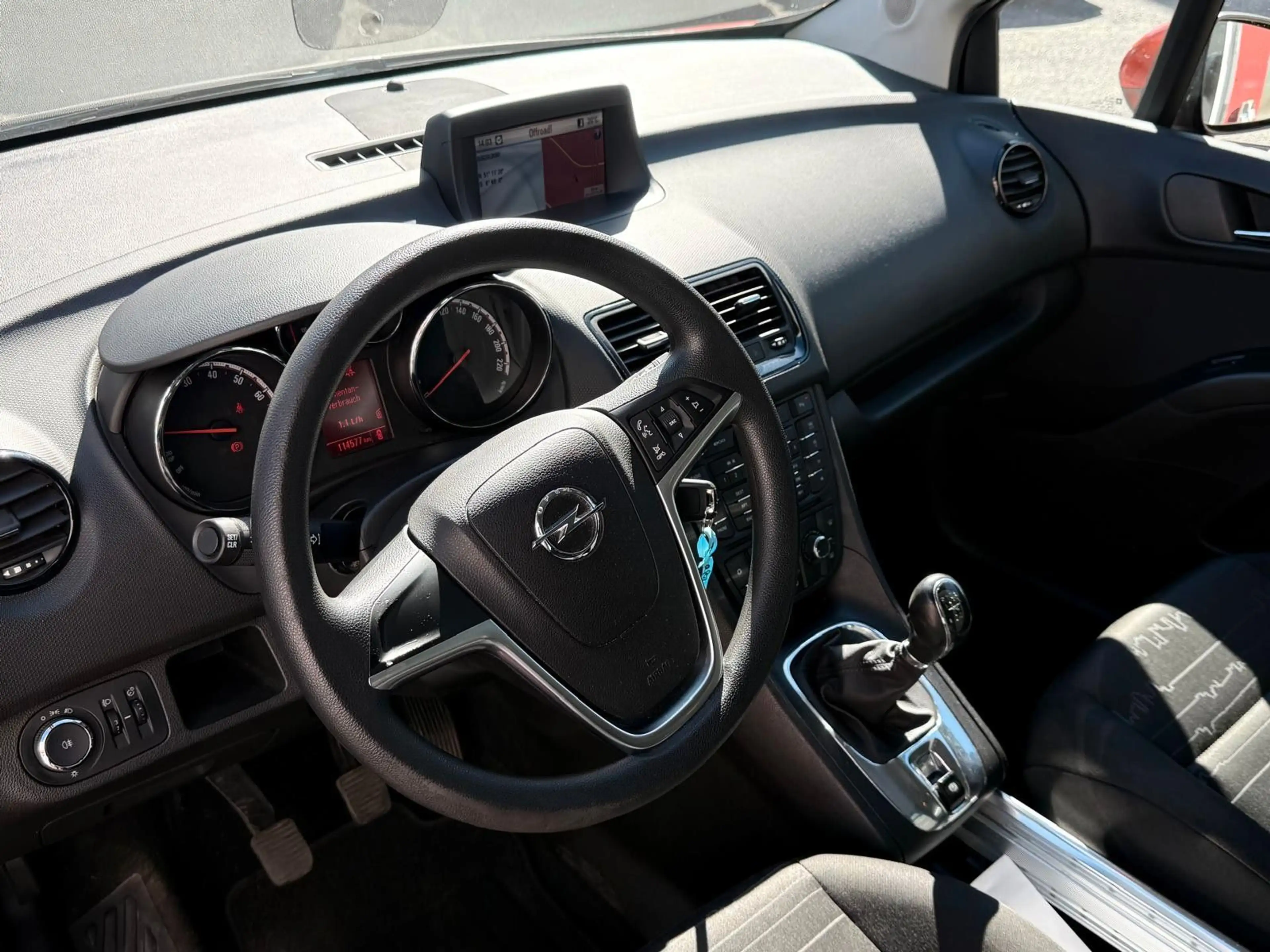 Opel Meriva B *1.4 Benzin* *Sehr gepflegt* — photo 4