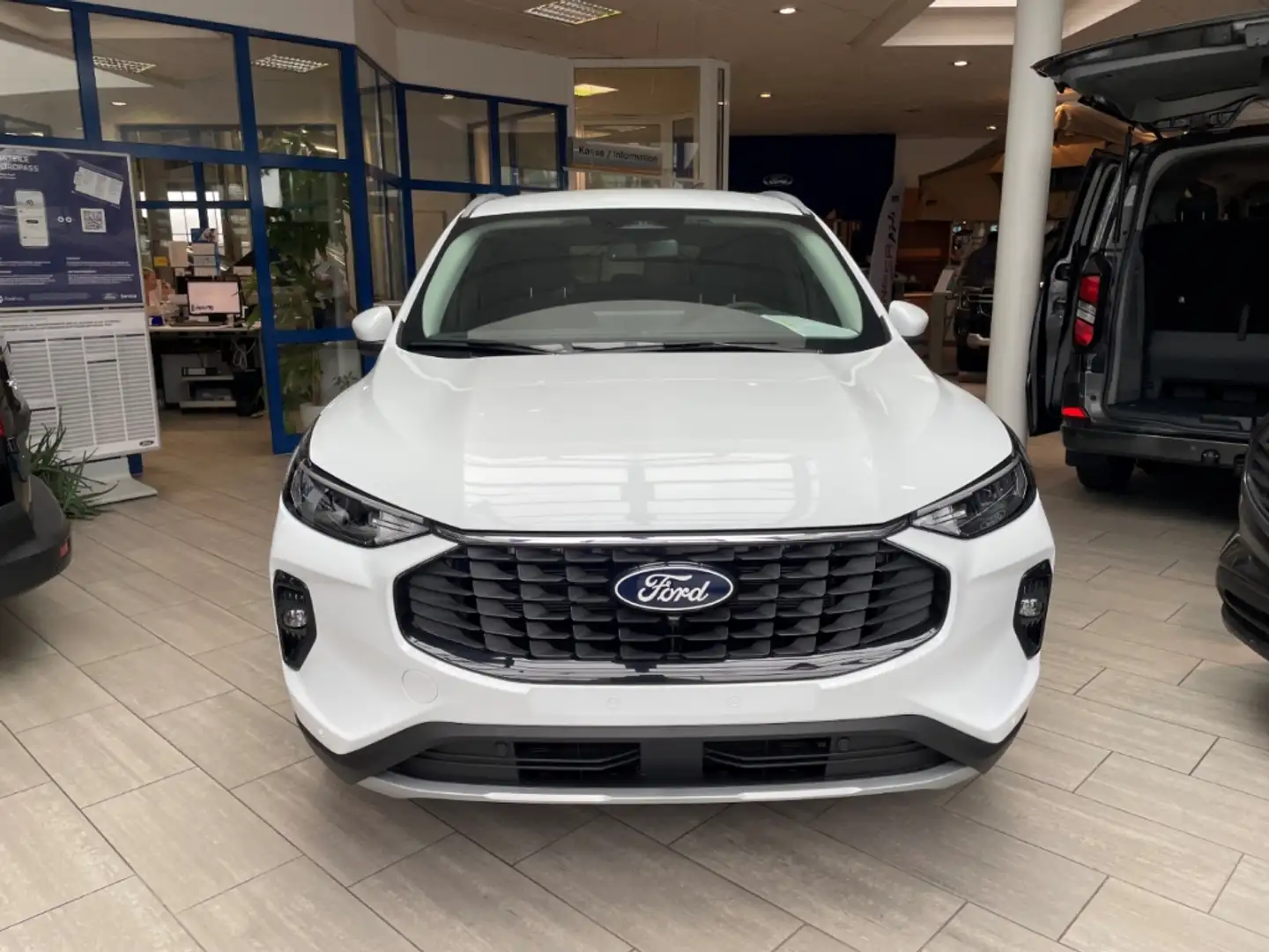 Ford Kuga Hybrid Titanium 2.5FHEV Kamera Navi Sitzh. Blanc - 2
