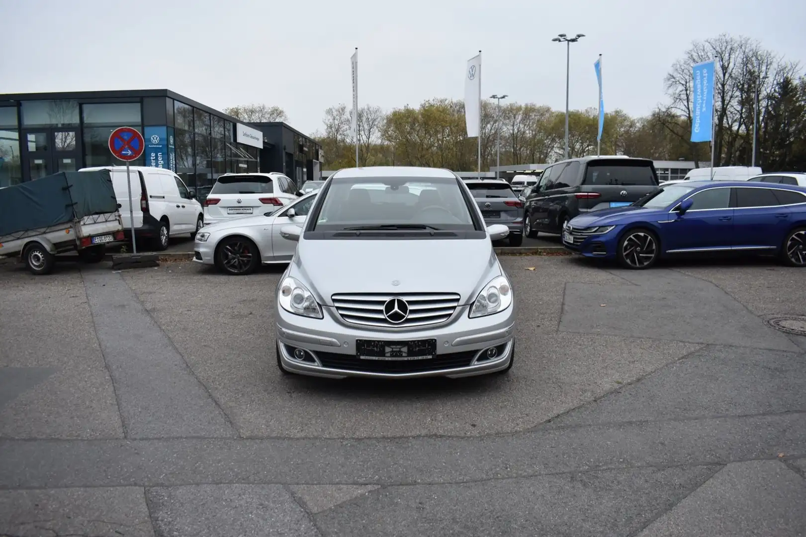 Mercedes-Benz B 180 CDI, Vollleder, Argent - 2
