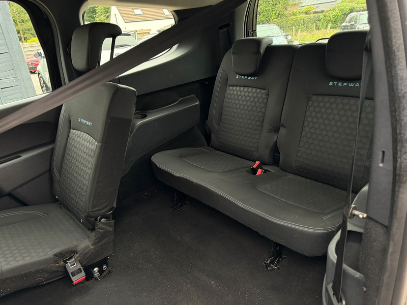 Dacia Lodgy Lodgy 1.2 TCe Prestige 7pl. — photo 7
