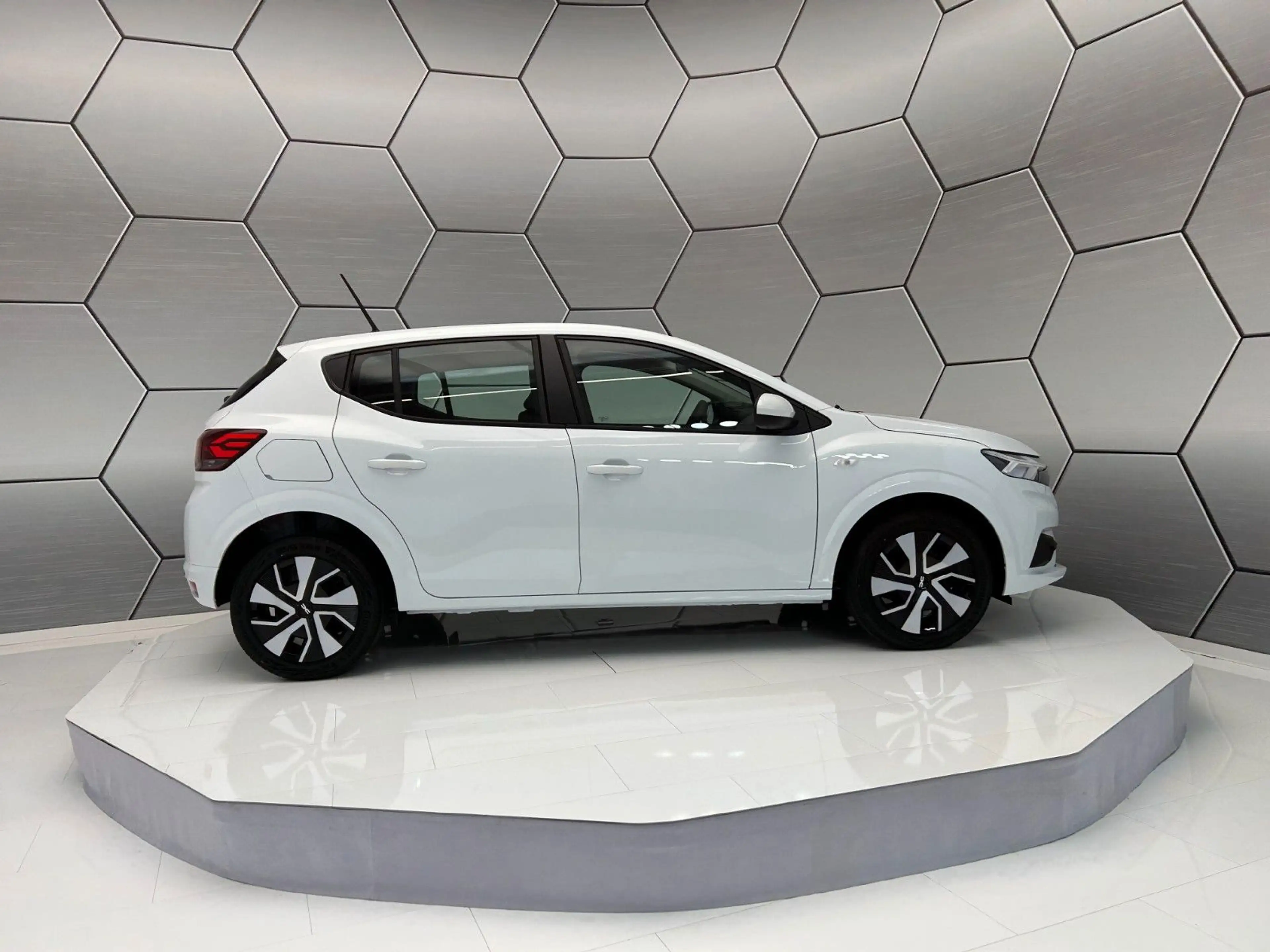 Dacia Sandero Expression TCe 100 Klima PDC Lagerwagen — photo 7
