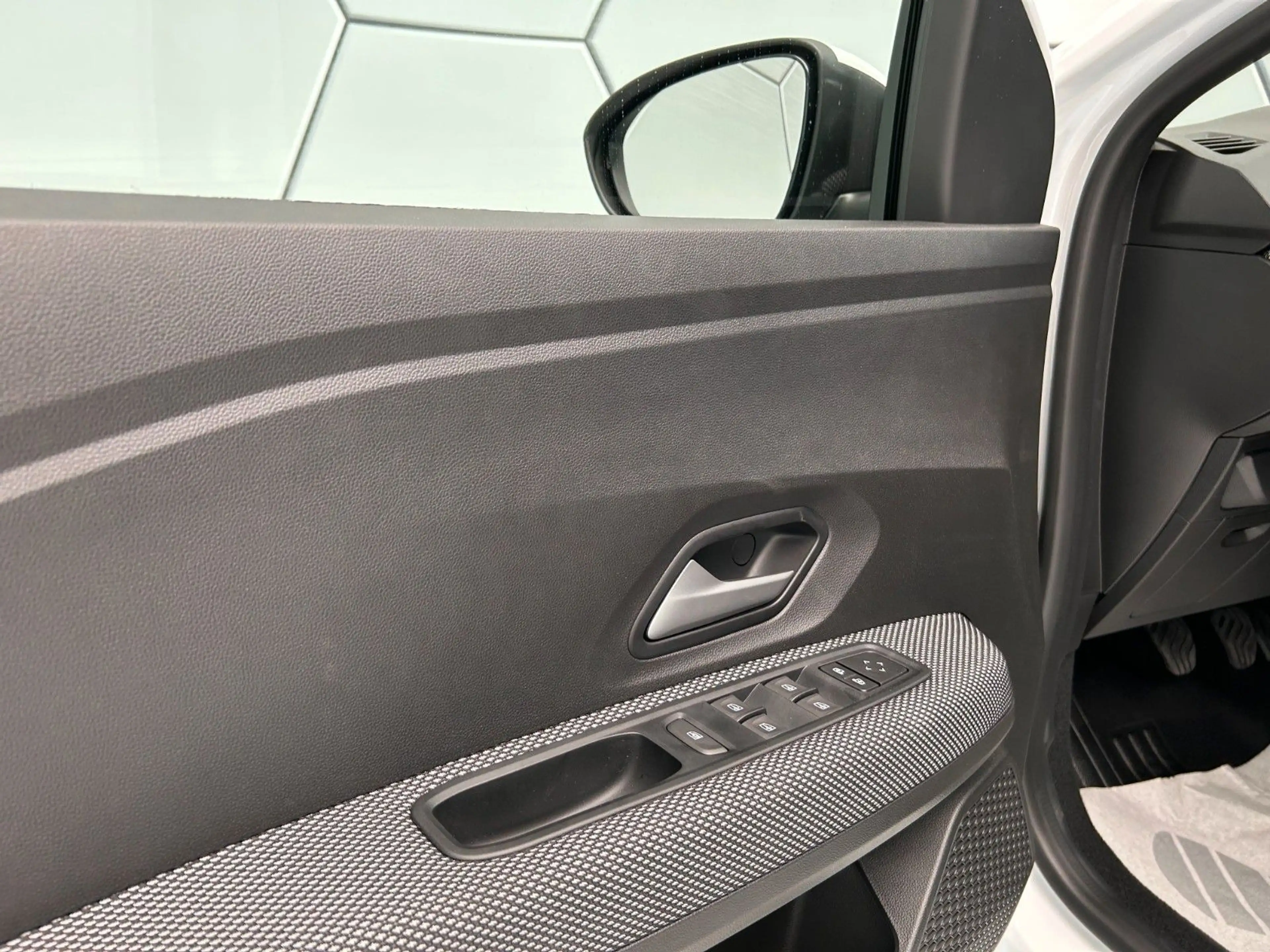 Dacia Sandero Expression TCe 100 Klima PDC Lagerwagen — photo 13