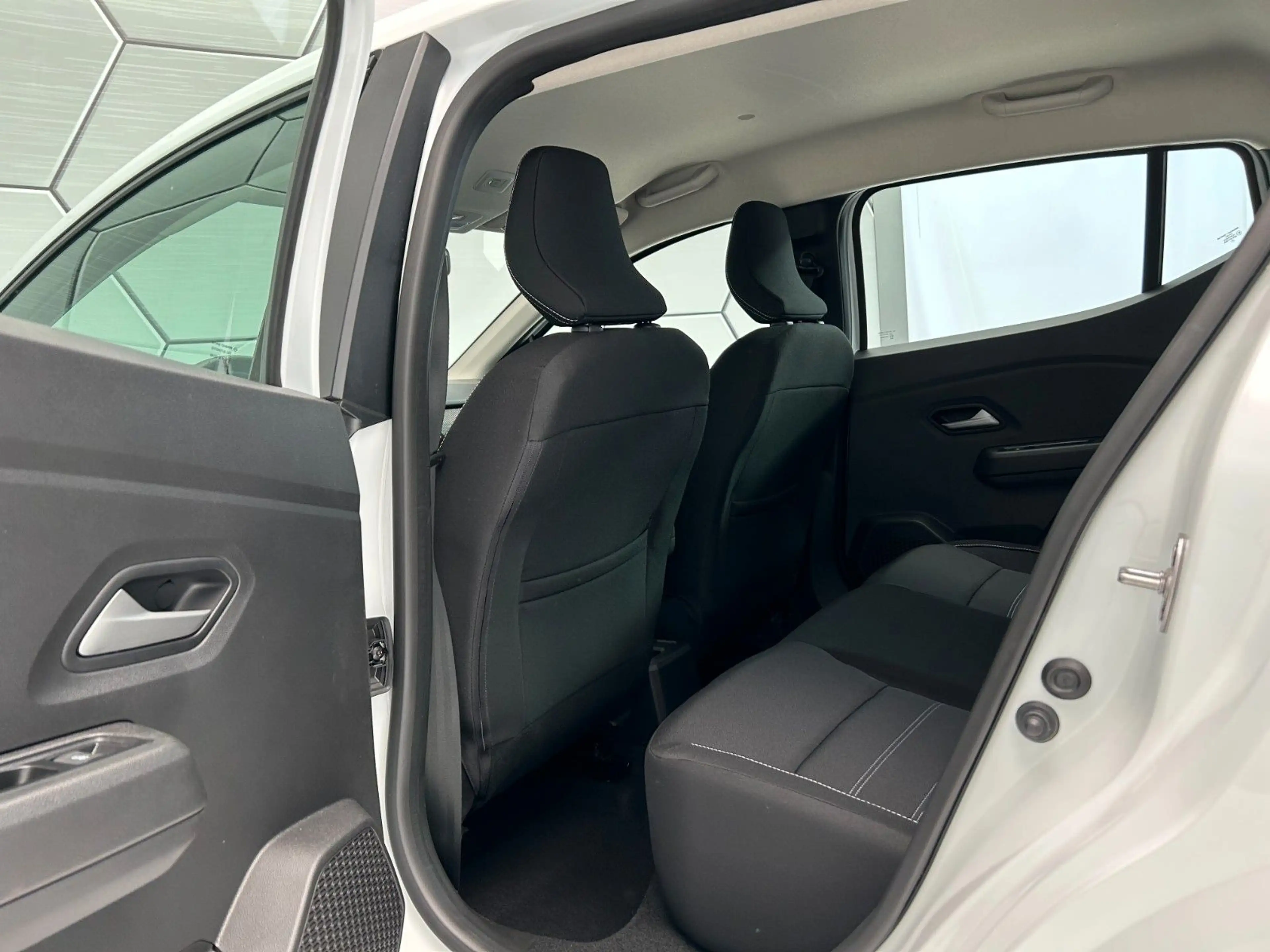 Dacia Sandero Expression TCe 100 Klima PDC Lagerwagen — photo 15