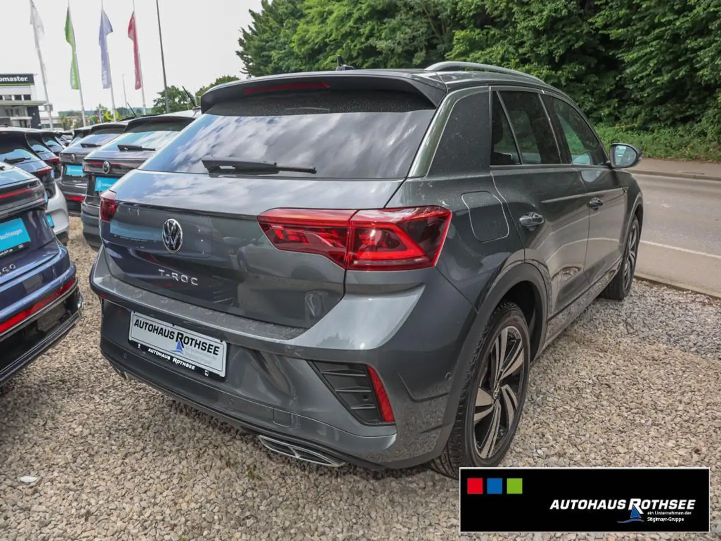Volkswagen T-Roc R-line 1.5 TSI DSG IQ.LIGHT+IQ.DRIVE+NAVI Gris - 2