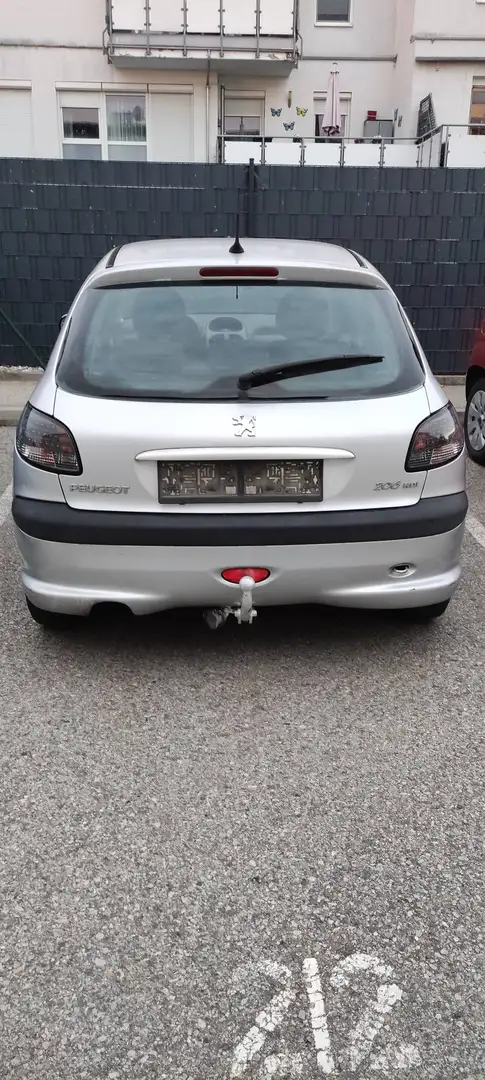 Peugeot 206 206 Color Line 2,0 HDI 90 Color Line Silber - 1