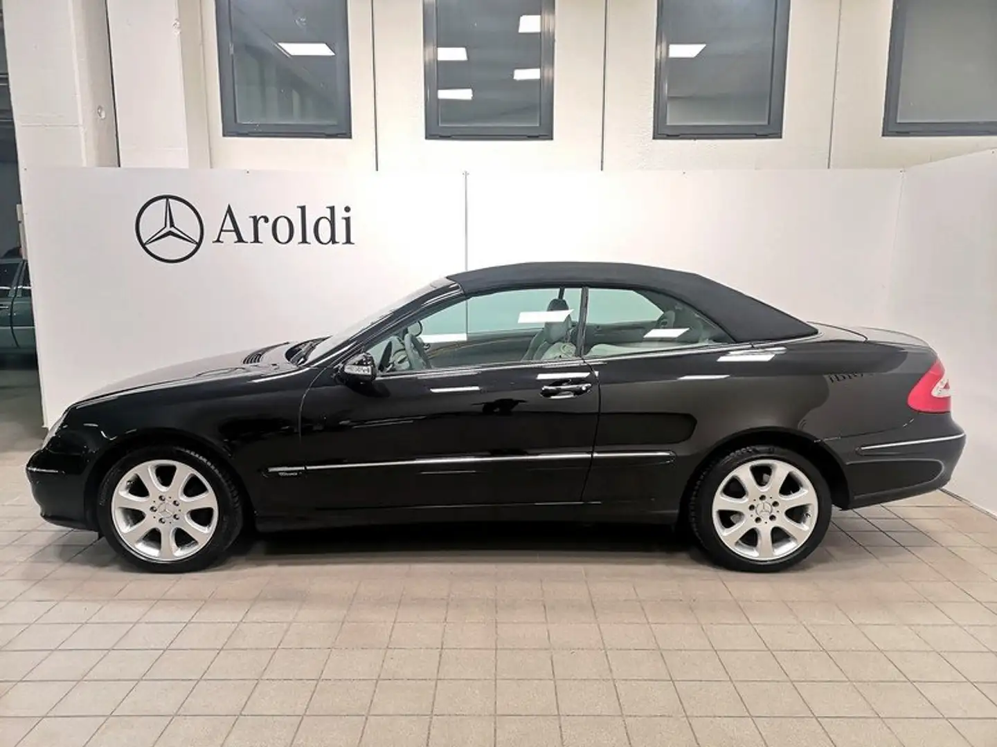 Mercedes-Benz CLK 320 CABRIO ELEGANCE PELLE GRIGIA+ASI+BOOK SERVICE Fekete - 2