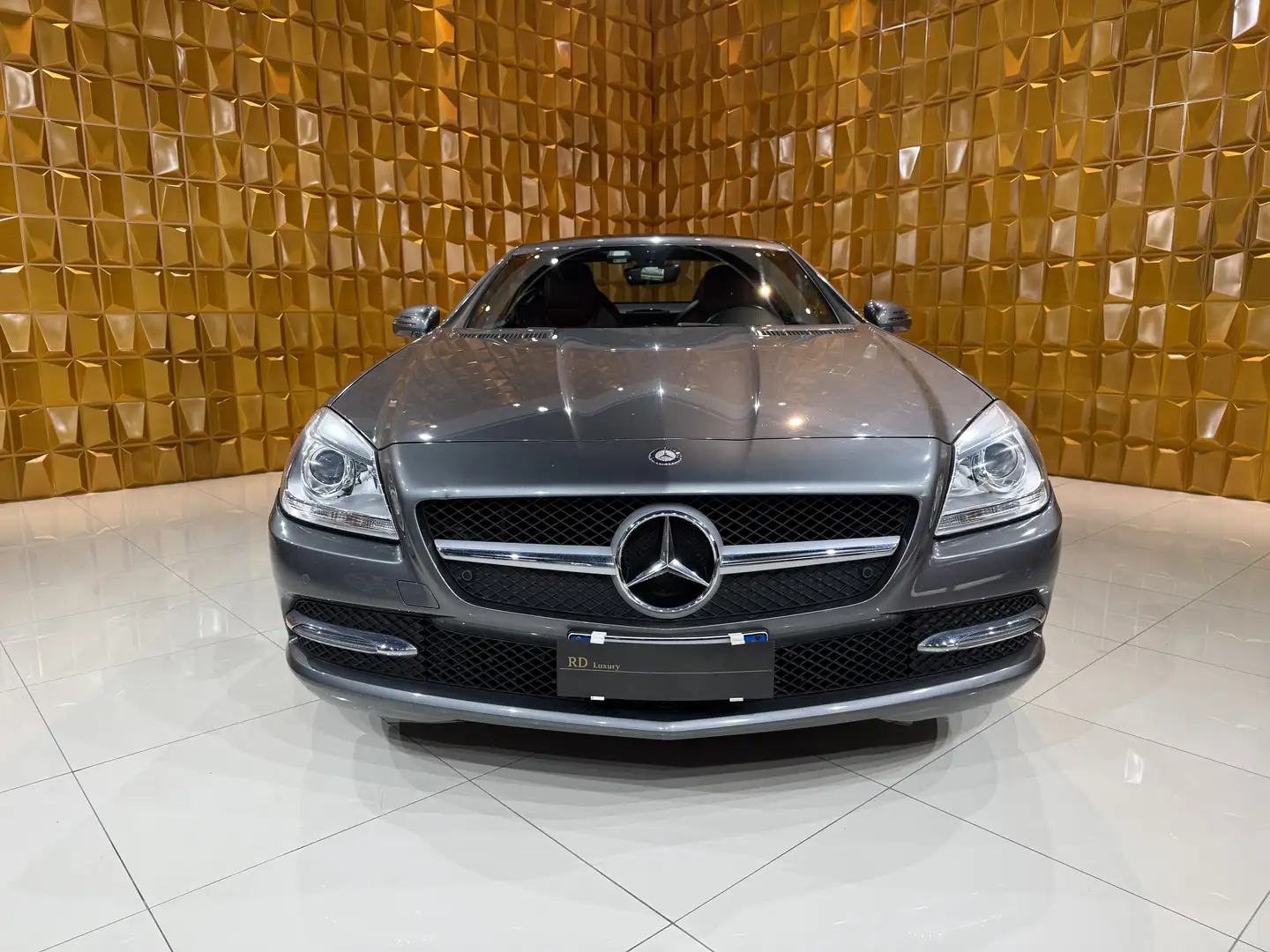 Mercedes-Benz SLK 250 d Premium  AMG Automatica Gris - 2