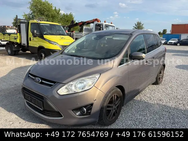 Ford Grand C-Max 1.6 Titanium *NAV*KLIMA*KAMERA*7-SIT
