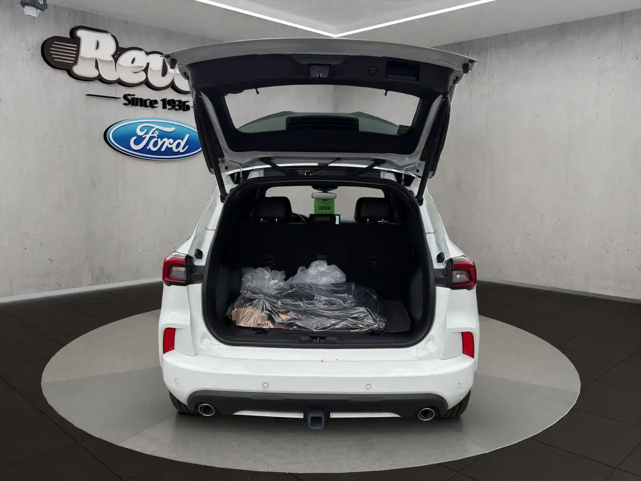 Ford Escape снимка Ford Escape