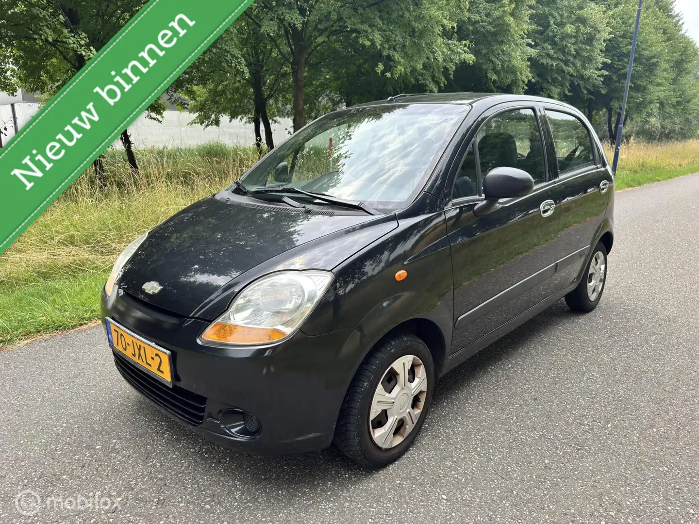 Chevrolet Matiz 0.8 Spirit*NAP*NEW APK*AIRCO*DISTRIBUTIE VV Zwart - 1