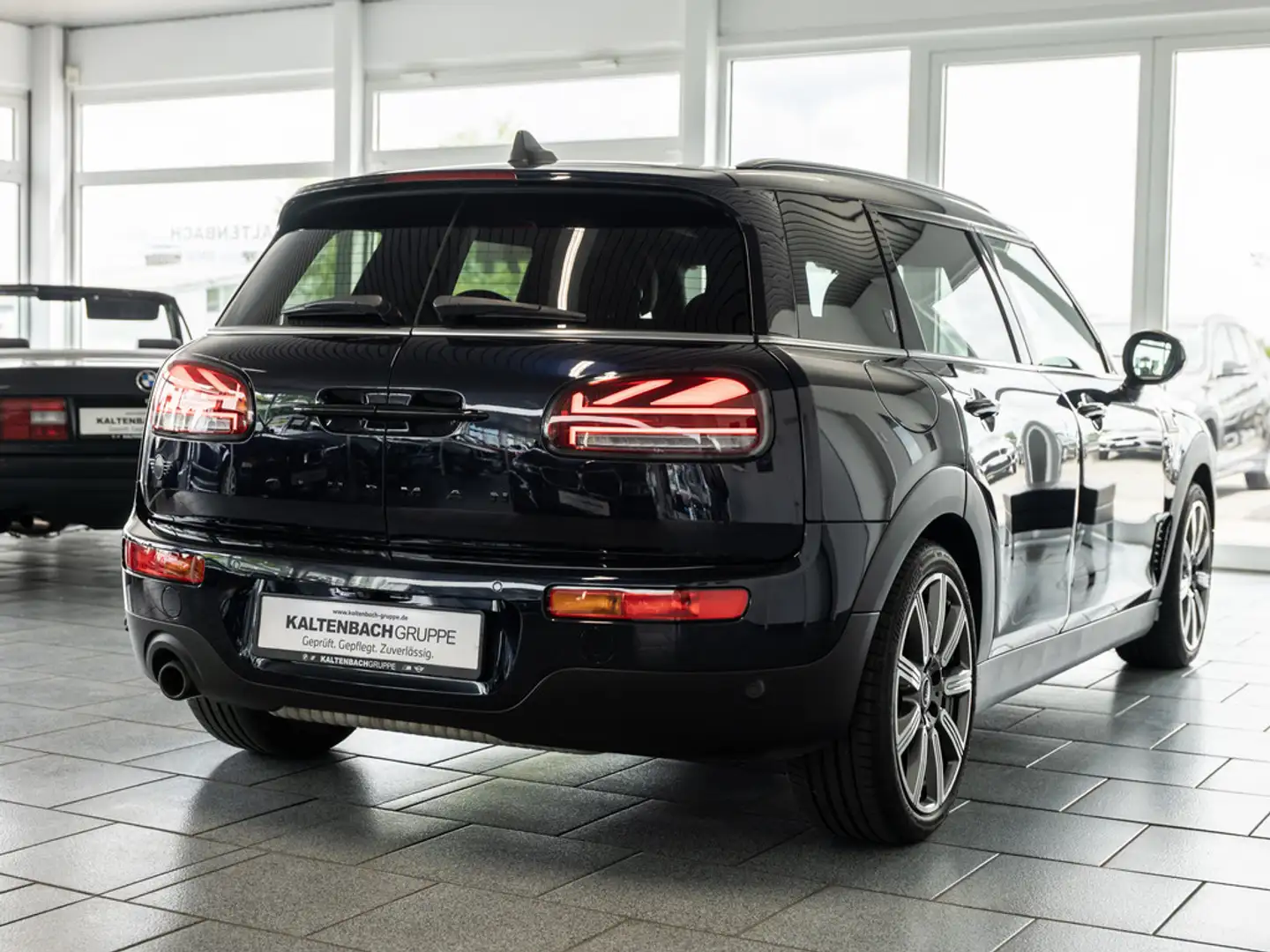 MINI Cooper Clubman Schwarz - 2