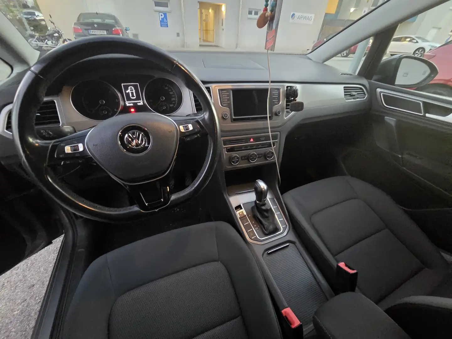 Volkswagen Golf Sportsvan Comfortline 1,6 BMT TDI DSG - 2