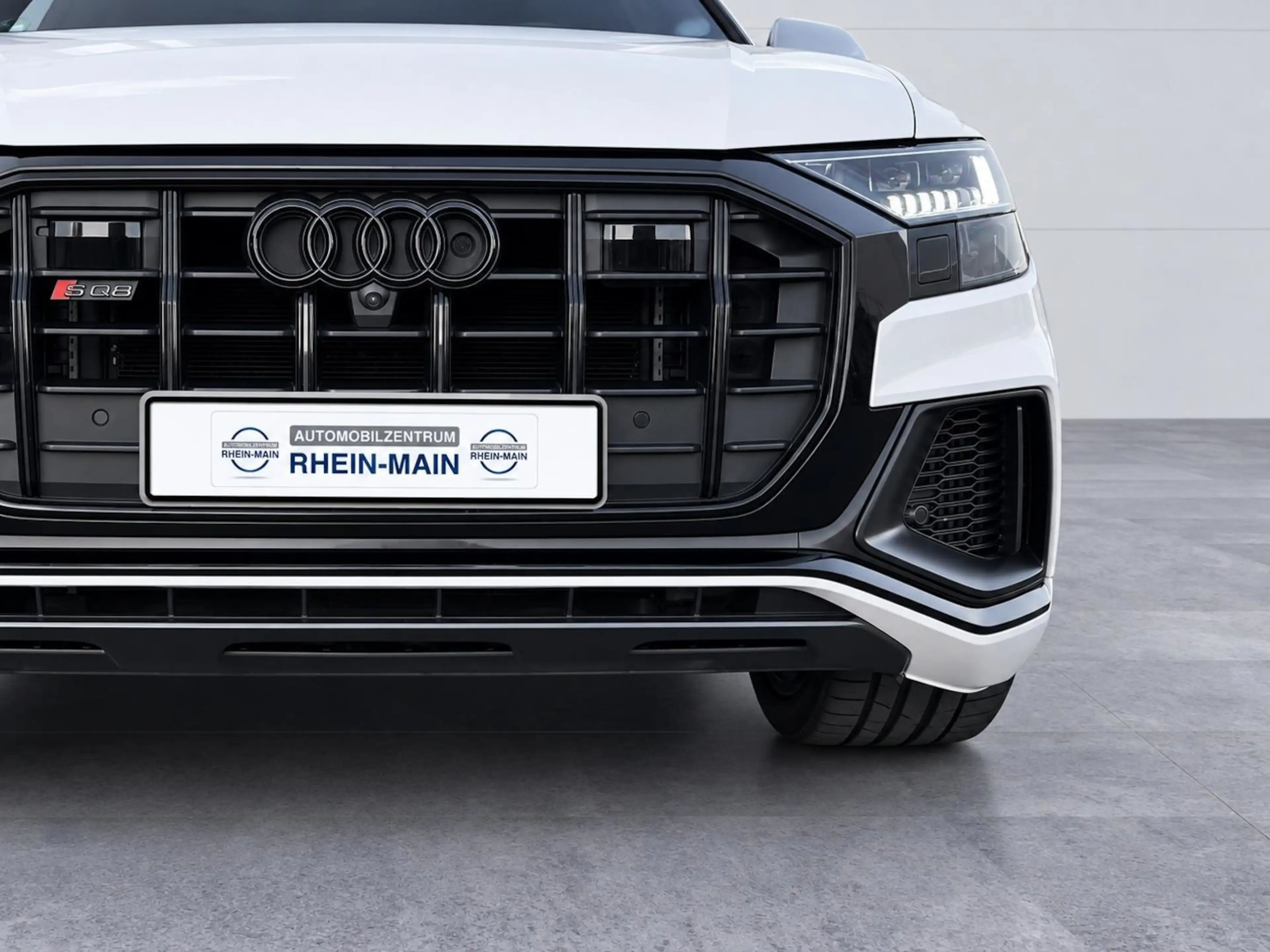 Audi SQ8 4.0 TFSI quattro VOLL EXCLUSIVE PANO 23´´ CARBON — photo 14