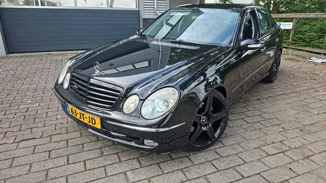 Mercedes-Benz 500 EKLASSE ELEGANCE YOUNGTIMER