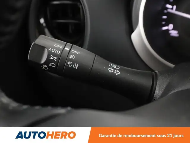 Nissan Juke view 27
