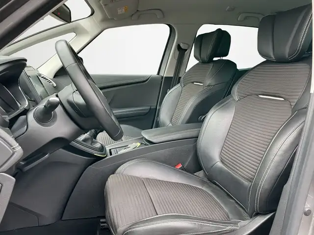 Renault Grand Scenic view 9