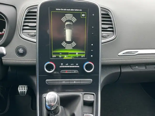Renault Grand Scenic view 14