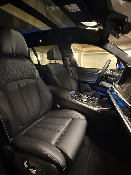BMW X7 xDrive 40 d M Sport Pro Bowers Sky Carbon 26 — photo 11