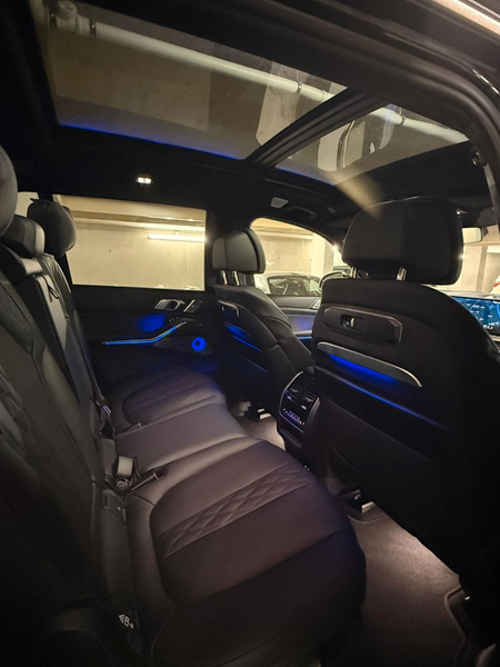 BMW X7 xDrive 40 d M Sport Pro Bowers Sky Carbon 26 — photo 13