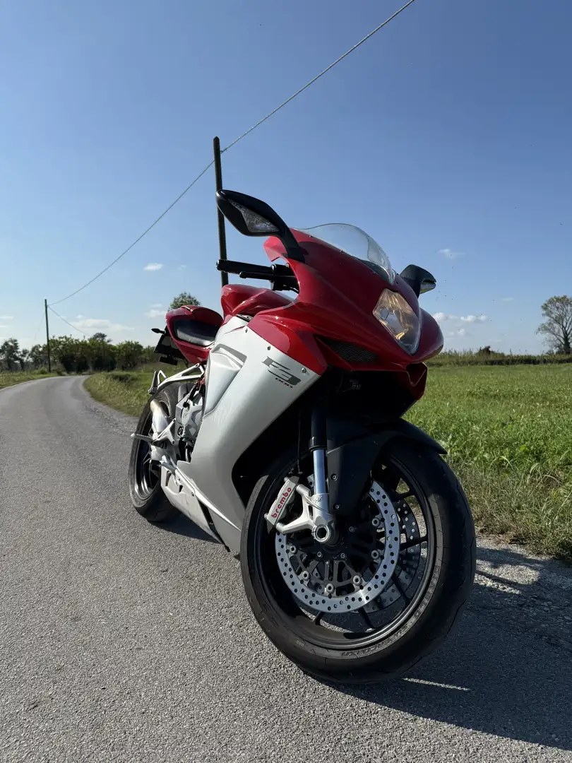 MV Agusta F3 800 EAS Rouge - 1