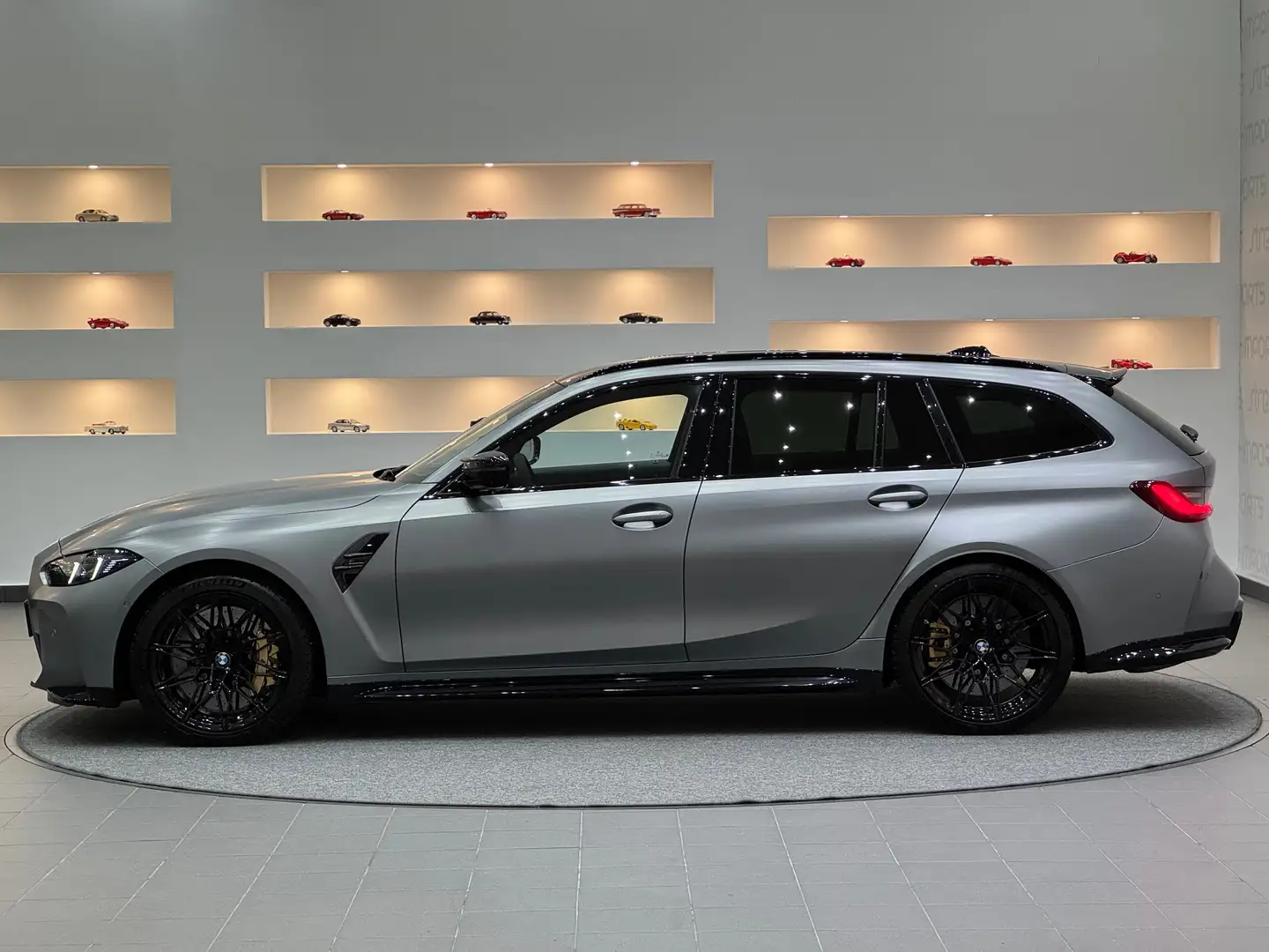 BMW M3 Competition Touring*FACELIFT*Keramik*FrozenGrey* Gris - 2
