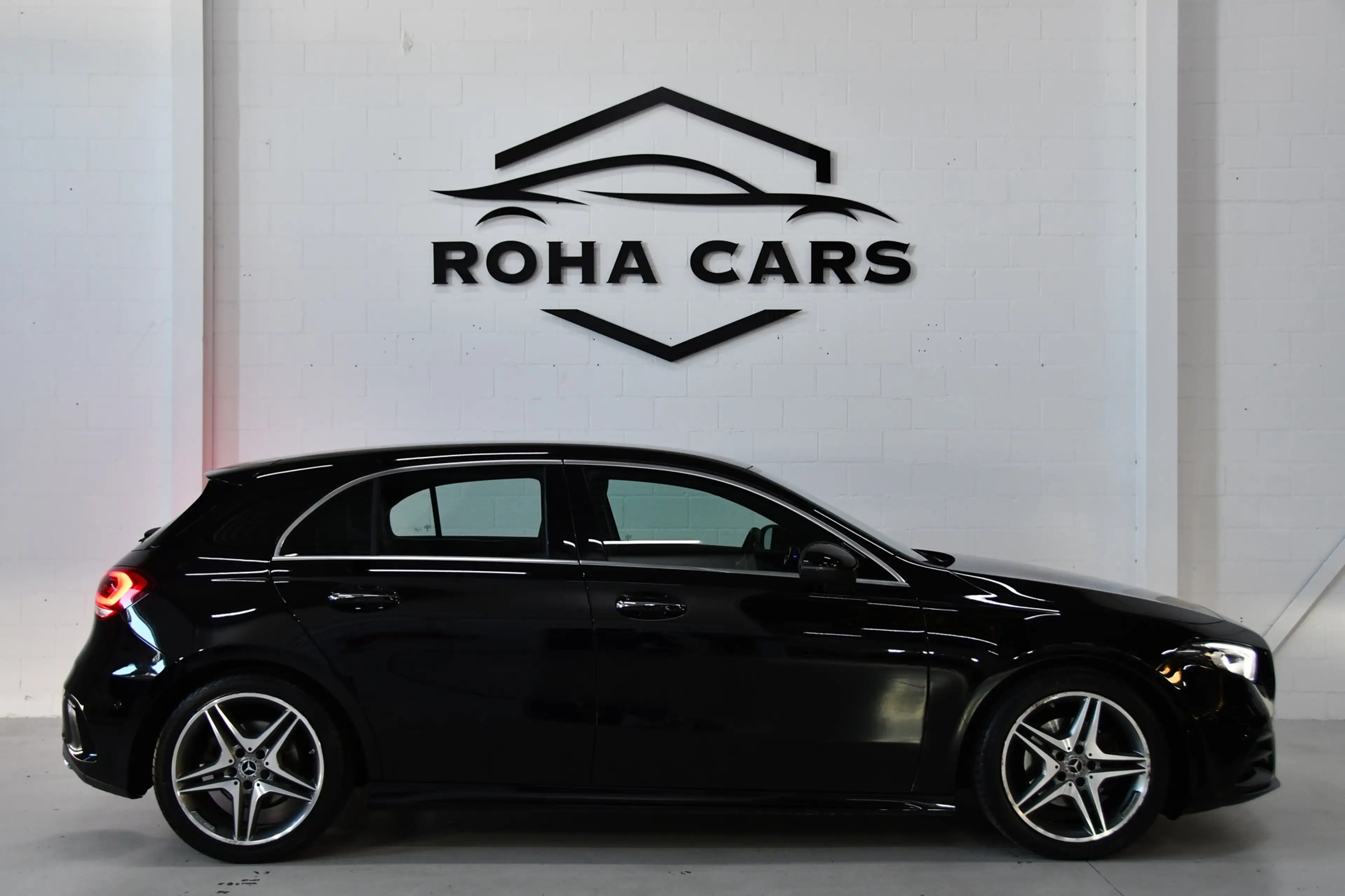 Mercedes-Benz A 200 Business Solution AMG, Burmester, Sfeer — photo 15