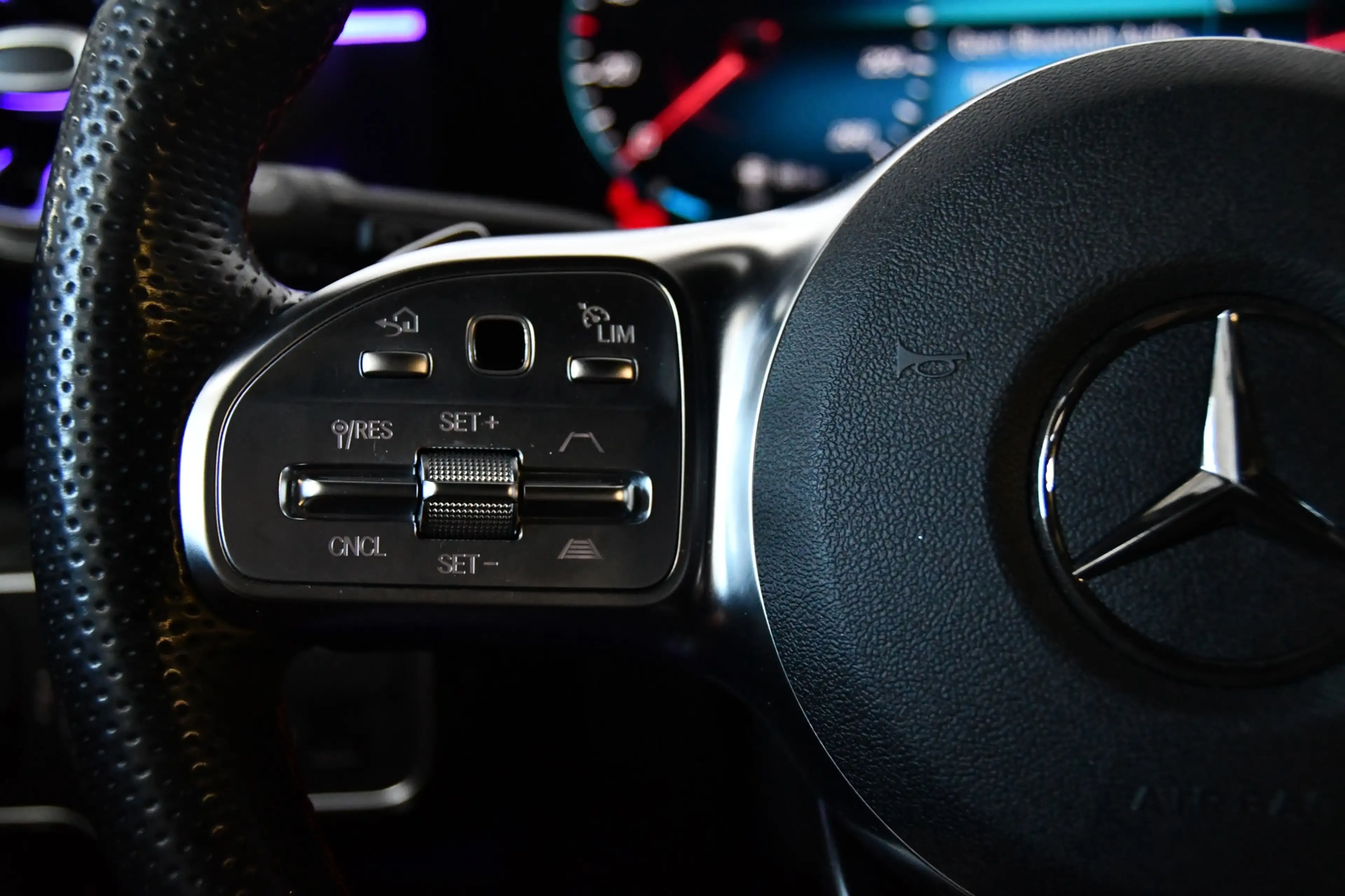 Mercedes-Benz A 200 Business Solution AMG, Burmester, Sfeer — photo 11