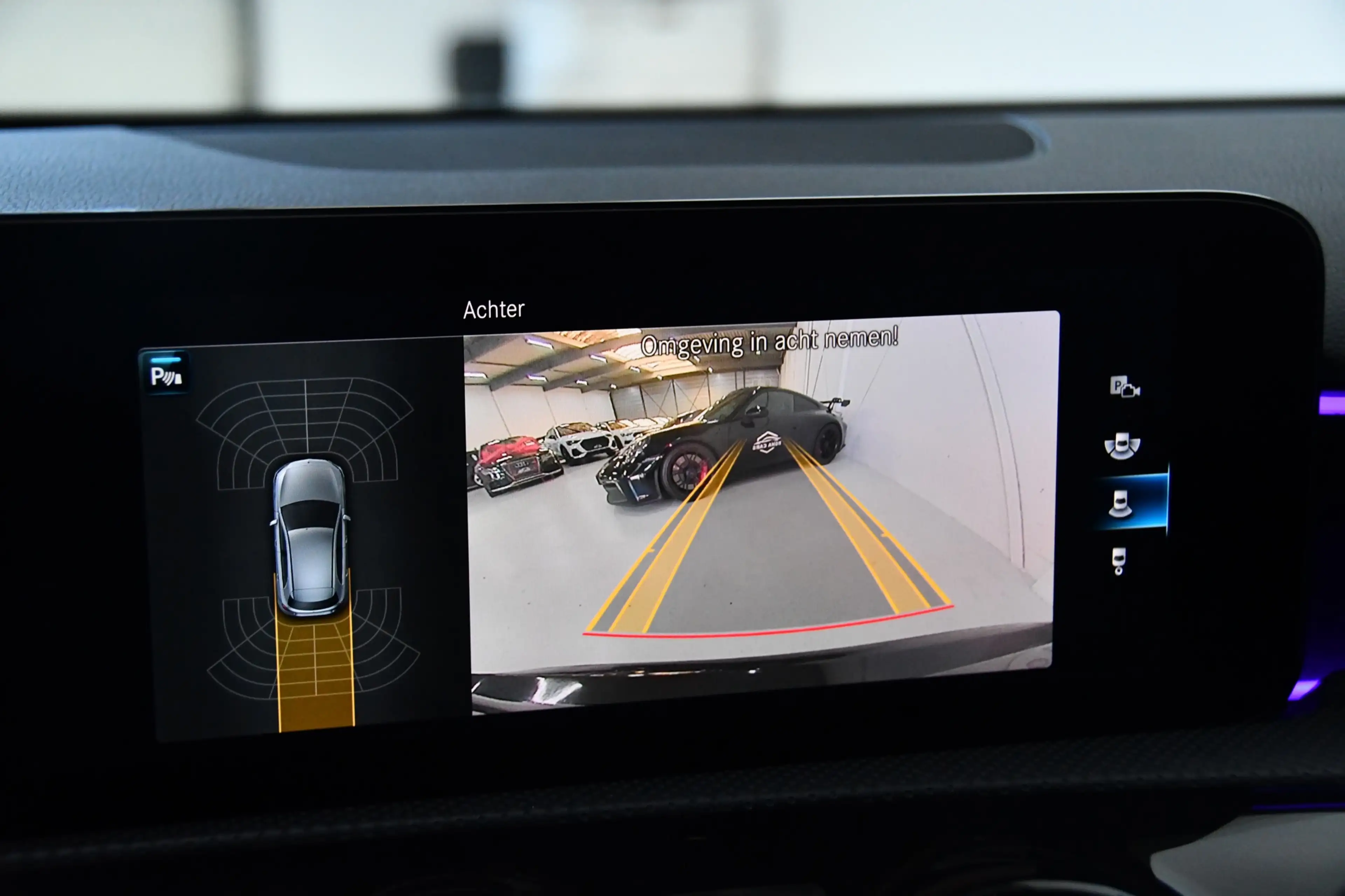 Mercedes-Benz A 200 Business Solution AMG, Burmester, Sfeer — photo 3
