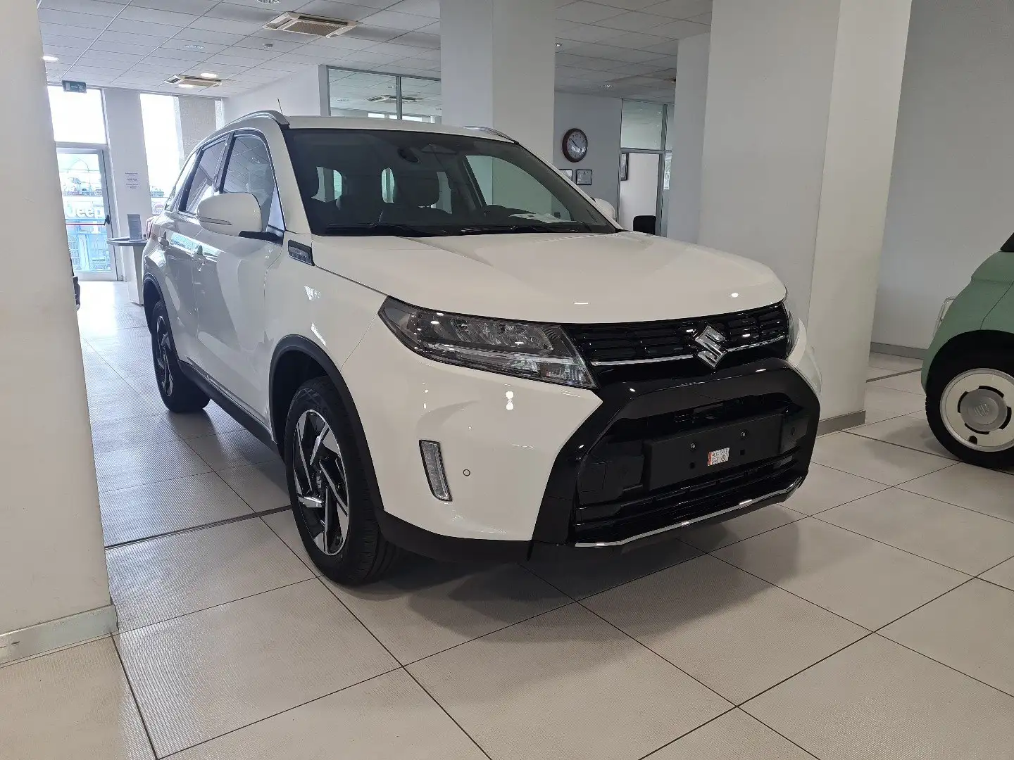 Suzuki Vitara 1.4 Hybrid Top - 1