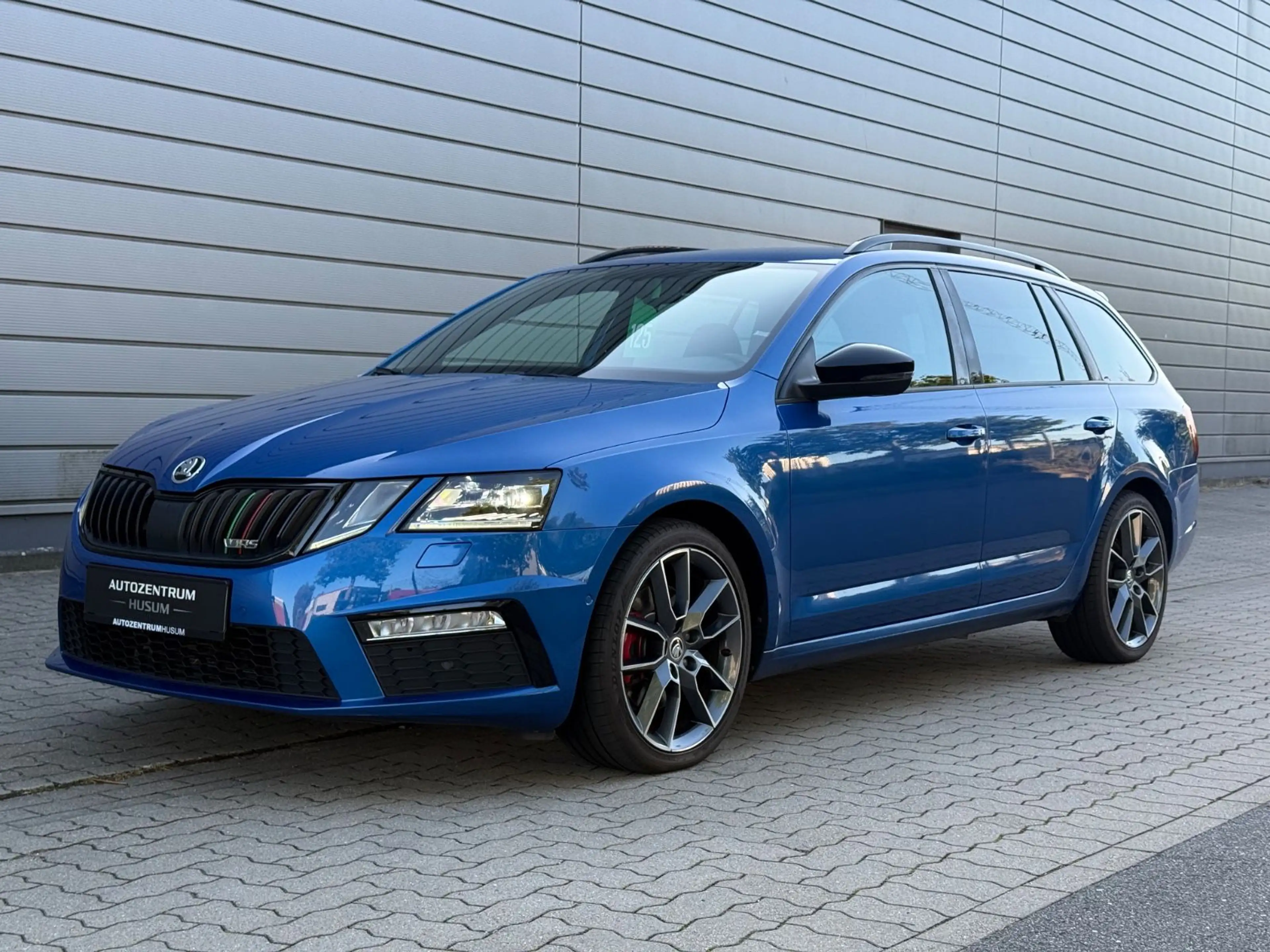 Skoda Octavia VRS 4x4 *HU/AU NEU*KLIMA*SHZ*TEMPO* — photo 2