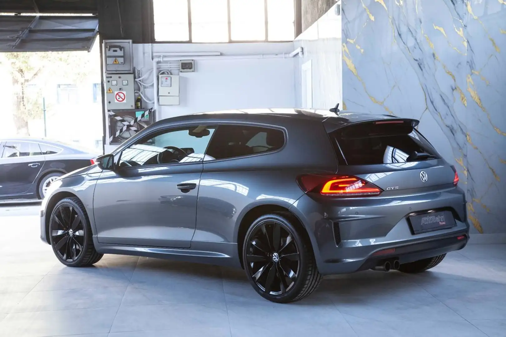 Volkswagen Scirocco 2.0 TSI GTS 162kW Gris - 1