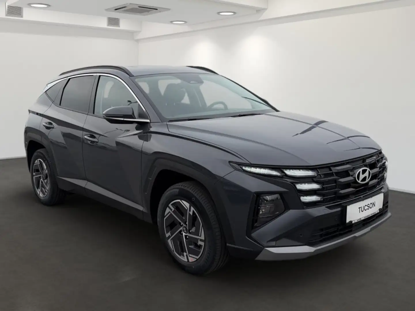 Hyundai TUCSON NX4 Jubile 1,6 T-GDi HEV 2WD AT t6hj1 Grau - 2