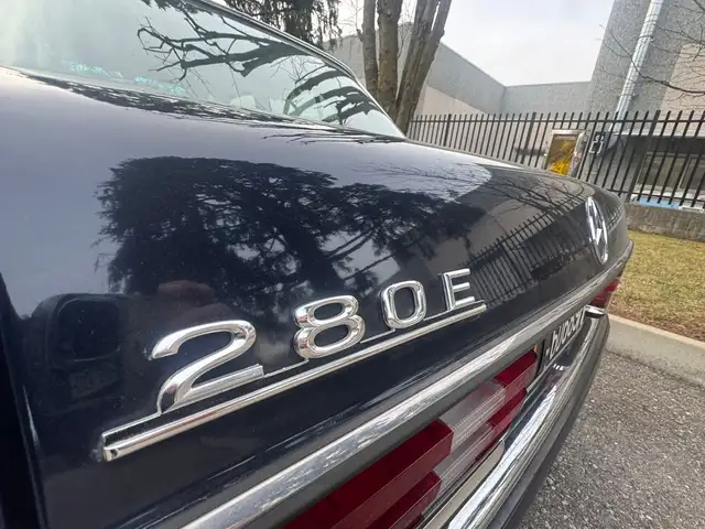 Mercedes-Benz E 280